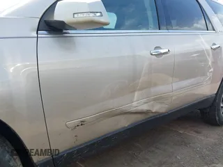 2015 GMC Acadia SLT with VIN 1GKKVRKD4FJ338331, listed as a IAAI auction lot 42030330 with 164,748 mi miles and . Bid and sale history available at carsss.com. Image 6.
