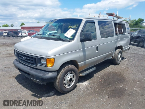 2003 Ford Econoline Passenger XL with VIN 1FBSS31L13HB82587, listed as a IAAI auction lot 42314787 with 217,431 mi miles and . Bid and sale history available at DreamBid. Image 2.