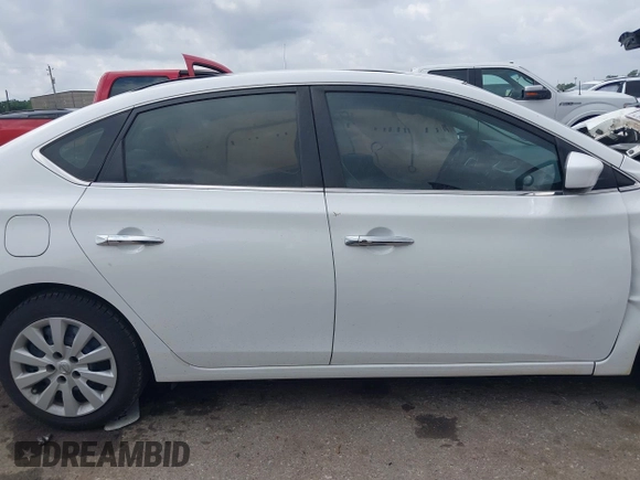 2017 Nissan Sentra SR z VIN 3N1AB7AP1HY294547, wystawiony jako IAAI lot #42162519 z przebiegiem 106 594 mil mil oraz . Historia ofert i sprzedaży dostępna na DreamBid. Obrazek 13.