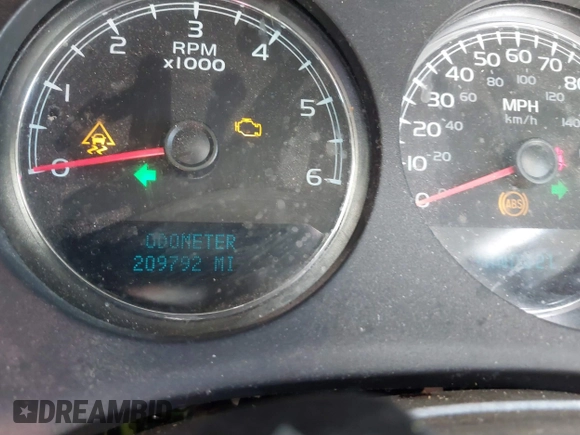 2007 Chevrolet Suburban LT with VIN 1GNFK16397R188641, listed as a IAAI auction lot 41476819 with 209,792 mi miles. Bid and sale history available at carsss.com. Image 7.
