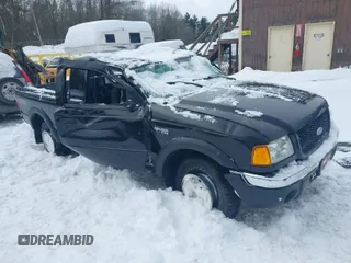2002 Ford Ranger XL Fleet with VIN 1FTZR45E92TA41446, listed as a IAAI auction lot 41592358 with 70,563 mi miles. Bid and sale history available at carsss.com. Image 1.