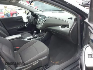 2018 Chevrolet Malibu LT with VIN 1G1ZD5ST2JF132801, listed as a IAAI auction lot 41887978 with 137,269 mi miles and . Bid and sale history available at carsss.com. Image 5.