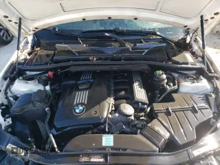 2009 BMW 3 Series 328i with VIN WBAWB33549P138008, listed as a Copart auction lot 56818884 with 147,890 mi miles and Non Repairable. Bid and sale history available at carsss.com. Image 11.