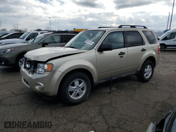 2011 Ford Escape XLT with VIN 1FMCU0D7XBKA06187, listed as a Copart auction lot 54012475 with 61,719 mi miles and Clean Title. Bid and sale history available at carsss.com. Image 1.