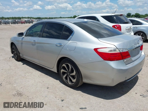 2015 Honda Accord EX-L with VIN 1HGCR2F86FA071607, listed as a IAAI auction lot 42581649 with 206,200 mi miles and . Bid and sale history available at DreamBid. Image 3.