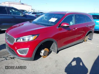 2017 Kia Sorento LX z VIN 5XYPG4A39HG278976, wystawiony jako IAAI lot #41830344 z przebiegiem 35 967 mil mil oraz . Historia ofert i sprzedaży dostępna na DreamBid. Obrazek 17.