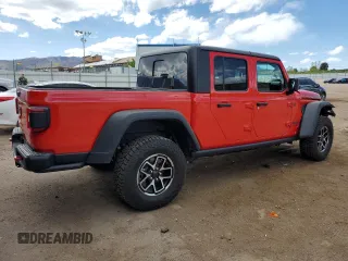 2024 Jeep Gladiator Rubicon z VIN 1C6JJTBG7RL105165, wystawiony jako Copart lot #57459125 z przebiegiem 2 092 mil mil oraz Szkoda całkowita • Salvage title. Historia ofert i sprzedaży dostępna na DreamBid. Obrazek 3.