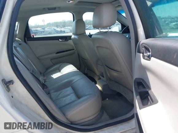 2007 Chevrolet Impala LTZ with VIN 2G1WU58R479364378, listed as a IAAI auction lot 41877982 with 218,108 mi miles and . Bid and sale history available at DreamBid. Image 8.