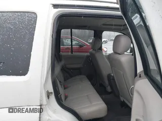 2006 Jeep Liberty Limited with VIN 1J4GL58K66W259083, listed as a IAAI auction lot 41267402 with 106,514 mi miles. Bid and sale history available at carsss.com. Image 8.