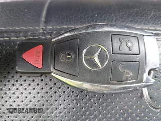 2012 Mercedes-Benz CLS 550 with VIN WDDLJ9BB4CA045492, listed as a IAAI auction lot 42154669 with 177,762 mi miles and . Bid and sale history available at DreamBid. Image 11.