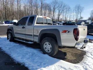 2004 Chevrolet Colorado LS Z71 with VIN 1GCDT196548129140, listed as a Copart auction lot 42699685 with 176,700 mi miles and Salvage Title. Bid and sale history available at carsss.com. Image 2.