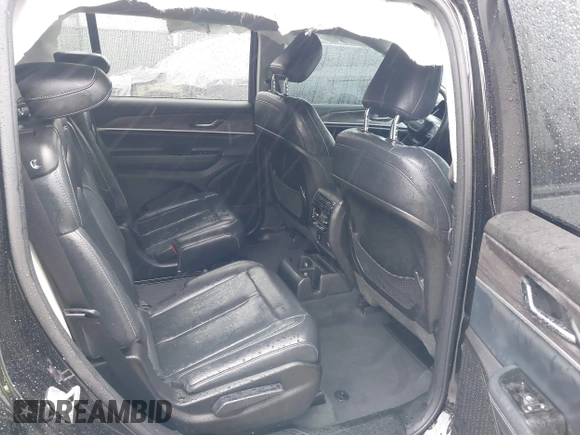 2024 Jeep Grand Cherokee Limited with VIN 1C4RJKBG4R8926264, listed as a IAAI auction lot 42361628 with 23,195 mi miles and . Bid and sale history available at DreamBid. Image 8.