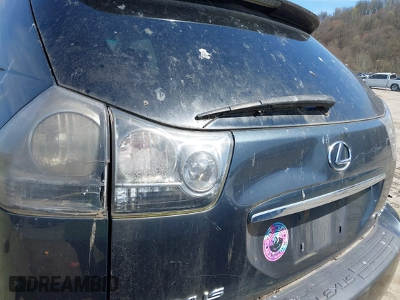 2007 Lexus RX 350 with VIN 2T2HK31U27C030242, listed as a IAAI auction lot 41978259 with 187,445 mi miles and . Bid and sale history available at DreamBid. Image 6.