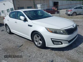 2015 Kia Optima LX z VIN 5XXGM4A71FG512167, wystawiony jako IAAI lot #42317524 z przebiegiem 183 391 mil mil oraz . Historia ofert i sprzedaży dostępna na DreamBid. Obrazek 1.