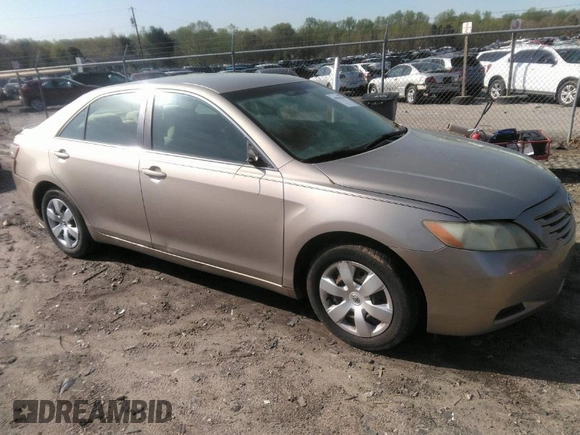 2007 Toyota Camry CE with VIN 4T1BE46K77U574068, listed as a IAAI auction lot 41934219 with 287,702 mi miles. Bid and sale history available at carsss.com. Image 1.