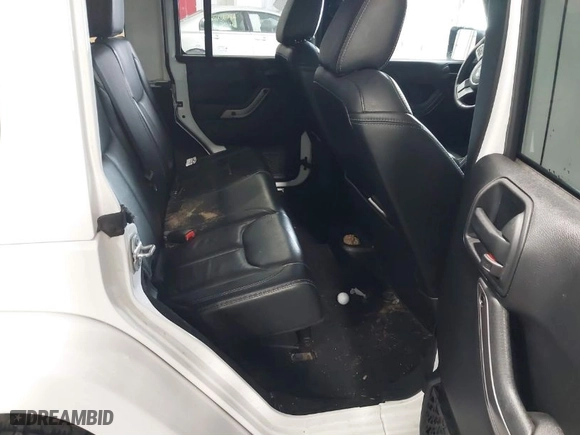 2018 Jeep Wrangler JK Unlimited Altitude with VIN 1C4BJWEG6JL847653, listed as a IAAI auction lot 41137635 with 66,177 mi miles. Bid and sale history available at carsss.com. Image 8.