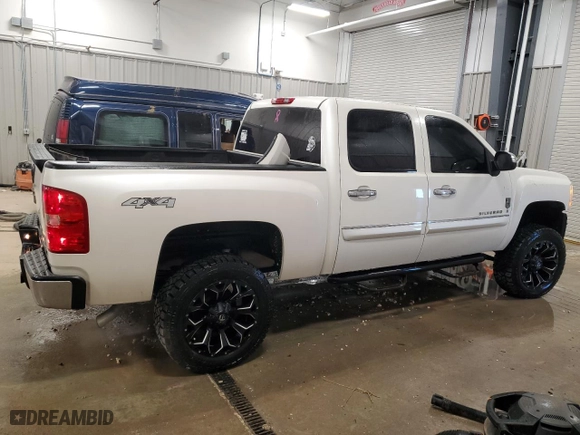 2009 Chevrolet Silverado 1500 LTZ with VIN 3GCEK33M59G253212, listed as a Copart auction lot 85978184 with 183,045 mi miles and Clean Title. Bid and sale history available at carsss.com. Image 3.
