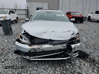 2011 Volkswagen Jetta TDI with VIN 3VWLL7AJ0BM121421, listed as a Copart auction lot 51160365 with 138,364 mi miles and Salvage title. Bid and sale history available at DreamBid. Image 5.