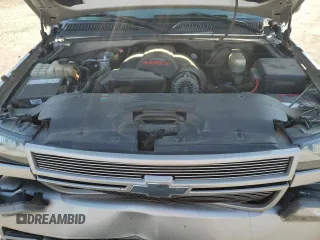 2006 Chevrolet Silverado SS z VIN 2GCEC19N761204227, wystawiony jako Copart lot #78688944 z przebiegiem 92 400 mil mil oraz Szkody całkowita. Historia ofert i sprzedaży dostępna na DreamBid. Obrazek 12.
