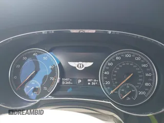 2019 Bentley Bentayga V8 z VIN SJAAM2ZVXKC025218, wystawiony jako IAAI lot #41741586 z przebiegiem 52 457 mil mil oraz . Historia ofert i sprzedaży dostępna na DreamBid. Obrazek 15.