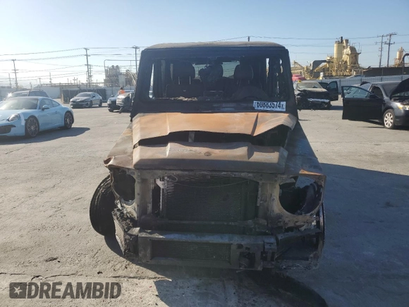 2018 Mercedes-Benz G 63 AMG z VIN WDCYC7DHXJX293248, wystawiony jako Copart lot #60883574 z przebiegiem Nie podano mil oraz Nie do naprawy • Non repairable. Historia ofert i sprzedaży dostępna na DreamBid. Obrazek 5.