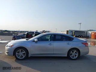 2013 Nissan Altima 2.5 SL with VIN 1N4AL3AP0DN417223, listed as a IAAI auction lot 41888931 with 230,608 mi miles. Bid and sale history available at carsss.com. Image 15.