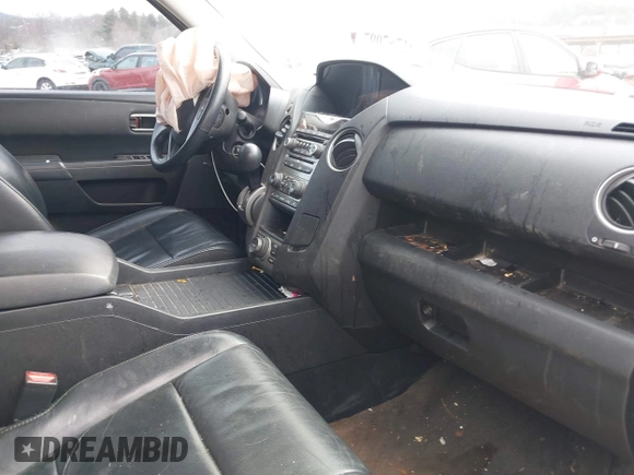 2013 Honda Pilot Touring with VIN 5FNYF3H98DB025516, listed as a IAAI auction lot 41767097 with 202,908 mi miles and . Bid and sale history available at DreamBid. Image 5.