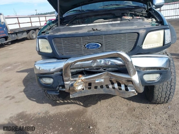 2000 Ford F-150 XL with VIN 1FTRX18L2YNA08168, listed as a IAAI auction lot 41890128 with 1 mi miles. Bid and sale history available at carsss.com. Image 6.