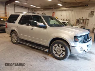 2013 Ford Expedition Limited с VIN 1FMJU2A59DEF02427, выставлен на аукционе IAAI как лот 42332345 с пробегом 165 314 миль миль и . История ставок и продаж доступна на DreamBid. Изображение 1.