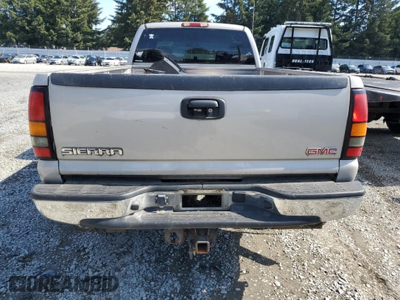 2006 GMC Sierra 2500HD SLT z VIN 1GTHK29D86E167541, wystawiony jako Copart lot #71894724 z przebiegiem Nie podano mil oraz Czysty tytuł • Clean title. Historia ofert i sprzedaży dostępna na DreamBid. Obrazek 6.