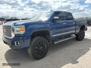 2017 GMC Sierra 2500HD Denali with VIN 1GT12UEG7HF158033, listed as a Copart auction lot 73775184 with 149,881 mi miles and Salvage Title. Bid and sale history available at carsss.com. Image 1.