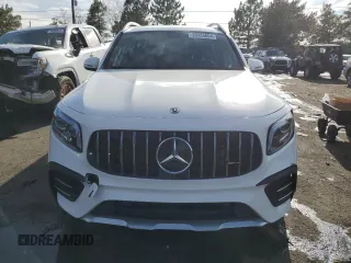 2021 Mercedes-Benz GLB with VIN W1N4M5BB0MW082132, listed as a Copart auction lot 39354894 with 24,421 mi miles. Bid and sale history available at carsss.com. Image 5.