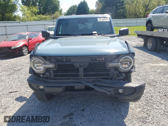 2022 Ford Bronco with VIN 1FMEE5BP4NLB62407, listed as a Copart auction lot 52164665 with 45,393 mi miles and Salvage Title. Bid and sale history available at DreamBid. Image 5.
