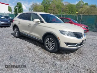 2016 Lincoln MKX Select z VIN 2LMTJ6KR4GBL88206, wystawiony jako IAAI lot #42181583 z przebiegiem 153 304 mil mil oraz . Historia ofert i sprzedaży dostępna na DreamBid. Obrazek 1.