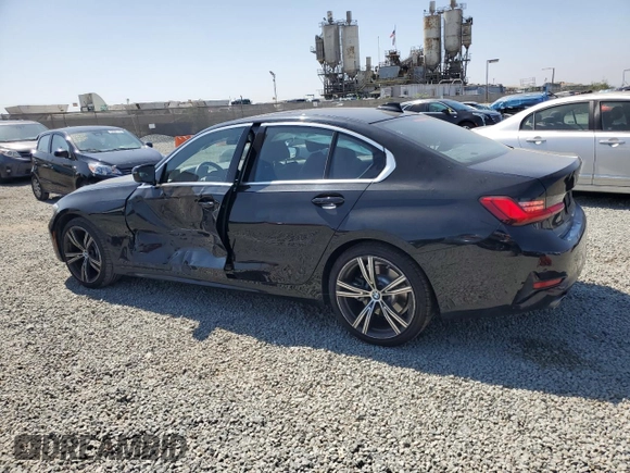 2020 BMW 3 Series 330i with VIN WBA5R1C05LFH45373, listed as a Copart auction lot 62196625 with 37,732 mi miles and Salvage title. Bid and sale history available at DreamBid. Image 2.