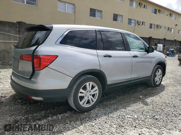 2016 Honda Pilot LX with VIN 5FNYF5H16GB050604, listed as a Copart auction lot 51581805 with 110,940 mi miles and Non Repairable. Bid and sale history available at DreamBid. Image 3.