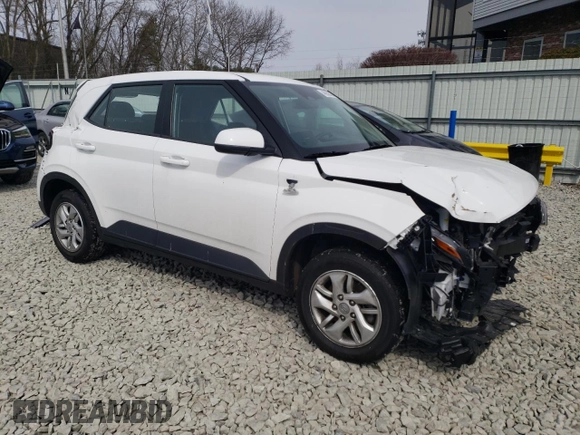 2024 Hyundai Venue SE with VIN KMHRB8A31RU287052, listed as a Copart auction lot 48958345 with 20,158 mi miles and Salvage Title. Bid and sale history available at DreamBid. Image 4.