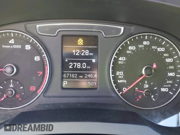 2018 Audi Q3 Premium with VIN WA1ECCFS6JR031736, listed as a IAAI auction lot 41439900 with 67,182 mi miles and . Bid and sale history available at DreamBid. Image 7.