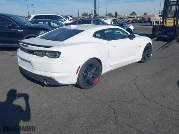 2022 Chevrolet Camaro 1LT with VIN 1G1FB1RX8N0108540, listed as a IAAI auction lot 41643805 with 35,257 mi miles. Bid and sale history available at carsss.com. Image 4.