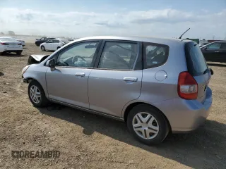 2007 Honda Fit z VIN JHMGD38497S025472, wystawiony jako Copart lot #55901095 z przebiegiem 120 216 mil mil oraz Szkoda całkowita • Salvage title. Historia ofert i sprzedaży dostępna na DreamBid. Obrazek 2.