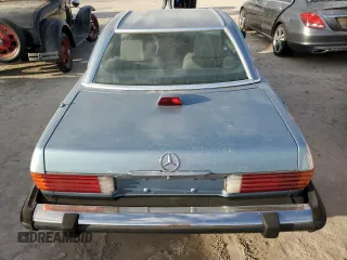 1986 Mercedes-Benz 560 with VIN WDBBA48D1GA037209, listed as a Copart auction lot 75417834 with 123,910 mi miles and Salvage Title. Bid and sale history available at carsss.com. Image 6.