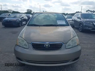2007 Toyota Corolla CE with VIN 1NXBR32E27Z923684, listed as a IAAI auction lot 42103023 with 27,009 mi miles and . Bid and sale history available at DreamBid. Image 13.