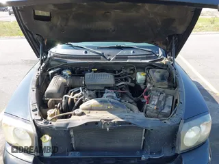 2006 Dodge Dakota SLT z VIN 1D7HE42NX6S666354, wystawiony jako IAAI lot #42394779 z przebiegiem 124 633 mil mil oraz . Historia ofert i sprzedaży dostępna na DreamBid. Obrazek 10.