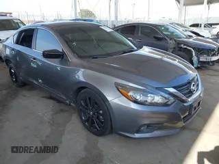 2017 Nissan Altima SR with VIN 1N4AL3AP5HC217813, listed as a IAAI auction lot 42099947 with 95,906 mi miles and . Bid and sale history available at carsss.com. Image 1.