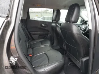 2021 Jeep Compass Limited z VIN 3C4NJDCB3MT516014, wystawiony jako Copart lot #56942955 z przebiegiem 65 459 mil mil oraz Szkoda całkowita • Salvage title. Historia ofert i sprzedaży dostępna na DreamBid. Obrazek 11.