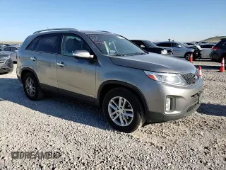 2015 Kia Sorento LX with VIN 5XYKTCA62FG553241, listed as a Copart auction lot 63817065 with 183,606 mi miles and Salvage title. Bid and sale history available at DreamBid. Image 12.