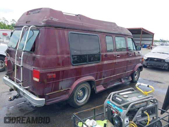 1994 Chevrolet Chevy Van z VIN 1GBEG25K4RF177057, wystawiony jako IAAI lot #42090808 z przebiegiem 123 654 mil mil oraz . Historia ofert i sprzedaży dostępna na DreamBid. Obrazek 4.