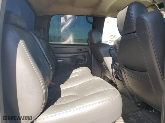 2003 Chevrolet Silverado 1500HD LS with VIN 1GCGK13U13F162315, listed as a Copart auction lot 69512854 with 210,940 mi miles and Clean Title. Bid and sale history available at carsss.com. Image 10.
