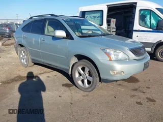 2006 Lexus RX 330 with VIN JTJGA31U260059684, listed as a IAAI auction lot 41872118 with 202,898 mi miles. Bid and sale history available at carsss.com. Image 1.