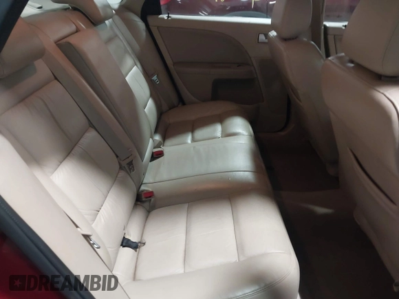 2005 Ford Five Hundred Limited with VIN 1FAFP28195G107776, listed as a IAAI auction lot 41950026 with 114,838 mi miles. Bid and sale history available at carsss.com. Image 8.